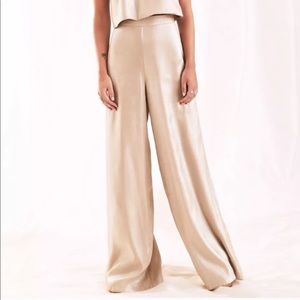 NWT Lovers + Friends pants